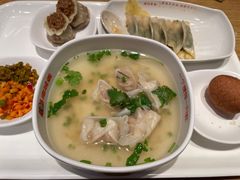 -南城香·饭香串香馄饨香(花园北路店)