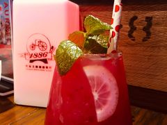 -1886德国汽车餐厅(外滩十六铺码头店)