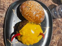 恶魔汉堡-Let'sBURGERplus·非常创意汉堡(三里屯店)