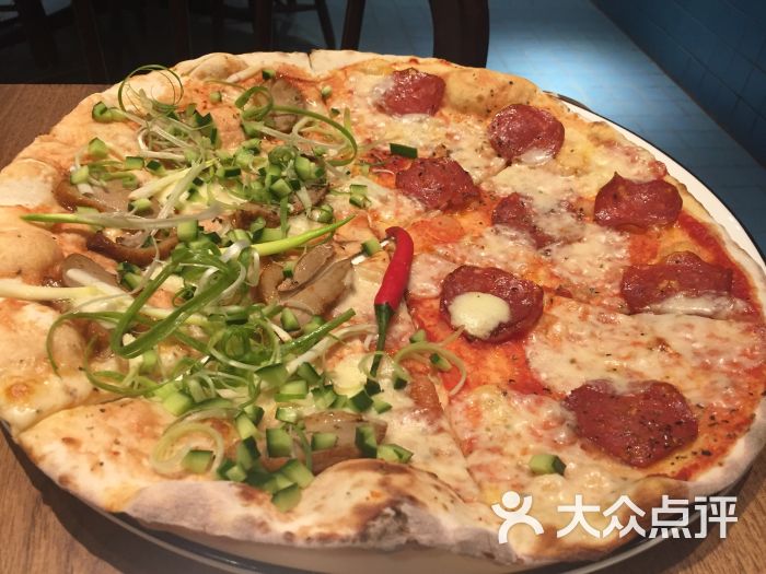 pizzaexpress马上诺(五角场店)北京烤鸭拼alba披萨图片 第27张