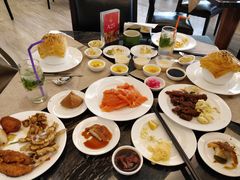 -东方红海鲜百汇(国际大厦店)