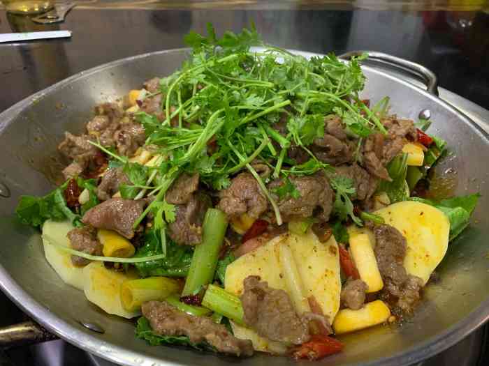 干锅青菜牛肉图片