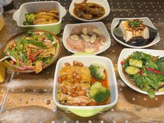 -贯一台湾牛肉面(八一七中路店)