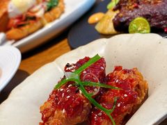 -Two Birds One Stone·一石二鸟(诚品生活店)
