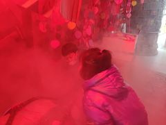 -YOGO优果密室逃脱(新佳丽广场店)