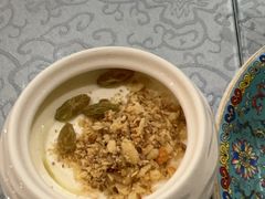 -汗腾格里·风味餐厅(新疆驻京办店)