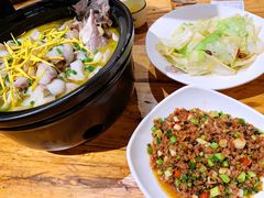 -老滇山寨•云南特色菜•地方菜•民族风情歌舞表演(金碧店)