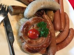 -申德勒加油站餐厅(三里屯北小街店)
