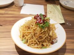 -九转小磨·非遗东北菜(万达广场店)