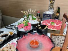 -红鼎豆捞·非遗鲍皇汤火锅(宝丰路店)