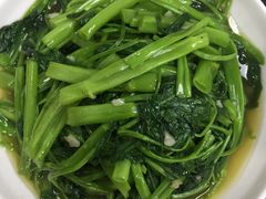 -兴记菜馆