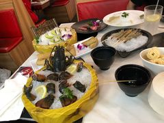 -牛魔王时尚回转餐厅