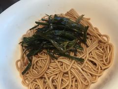 特色葱油拌面-南小馆(迪士尼小镇店)
