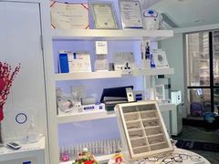 -浮光眼镜·蔡司视觉合作·数字验配中心(陆家嘴店)