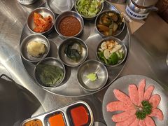 -韩山葵烤肉(太古里店)