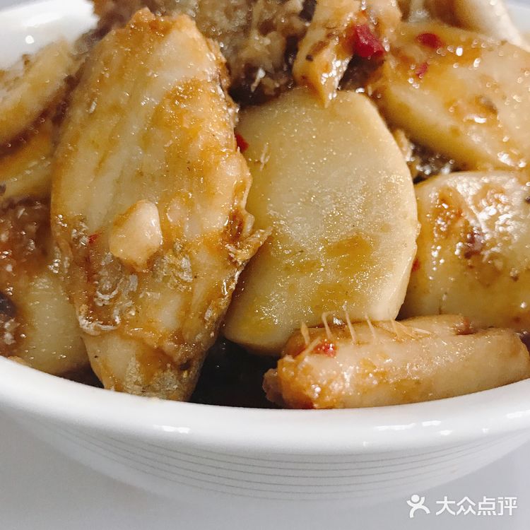 极简版家常味年糕带鱼，鱼香汁儿拌饭来三碗