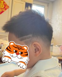 -爆米花儿童美发乐园