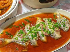 葱油鲳鱼蒸肉饼-五马集·海鲜·温州大牌档(黑金冠五马街十字路口店)
