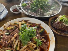 -小杨翘脚牛肉