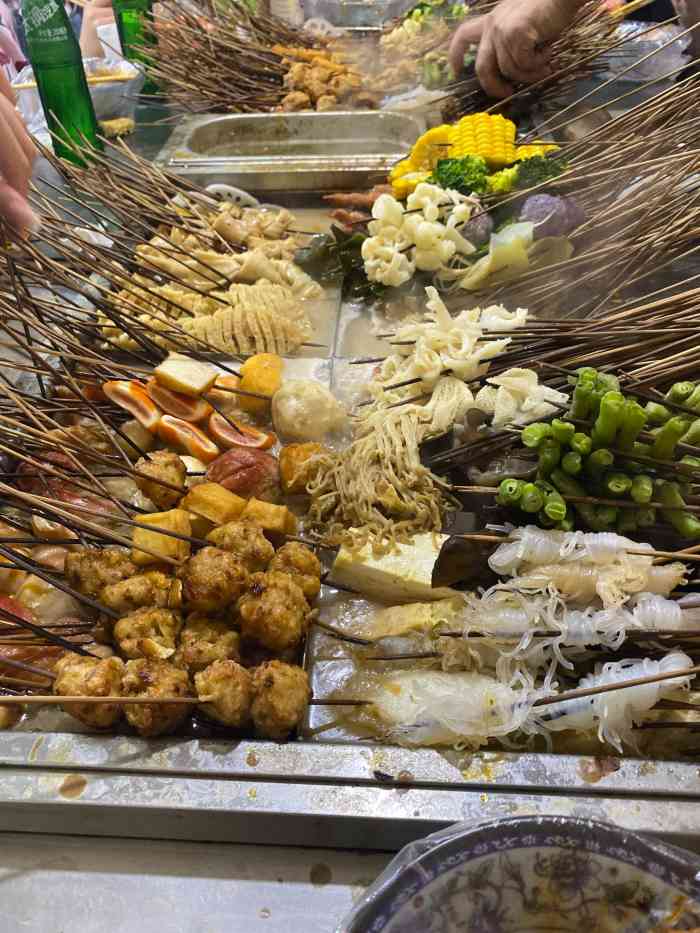 正宗义井沾串-"之前朋友带我过来吃的店面很小 一般只能.