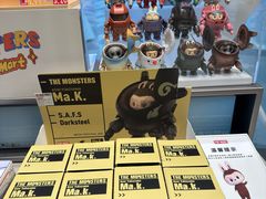 -泡泡玛特POPMART (北京超极合生汇店)