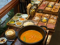 -银米·云南传统过桥米线(双廊黑金冠店)