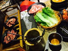 -哈哈碳都·牛肋条无限自助烤肉(台江万达店)