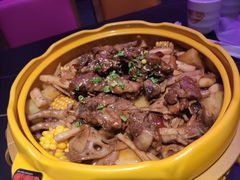 -多嘴超级肉蟹煲(中街恒隆故宫店)