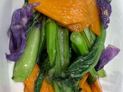 -万龙洲海鲜(大兴绿地缤纷城店)