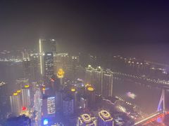 -Ting无边际江景酒店(重庆解放碑云端之眼店)