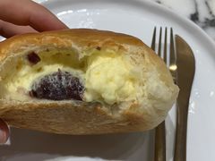 红豆奶油面包-WHEAT&BAKER-麥(凯德来福士店)