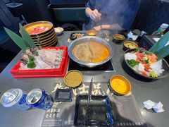 -牛武士寿喜烧·和牛火锅自助(全球首店)