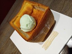 -童年小筑餐厅(申花路店)