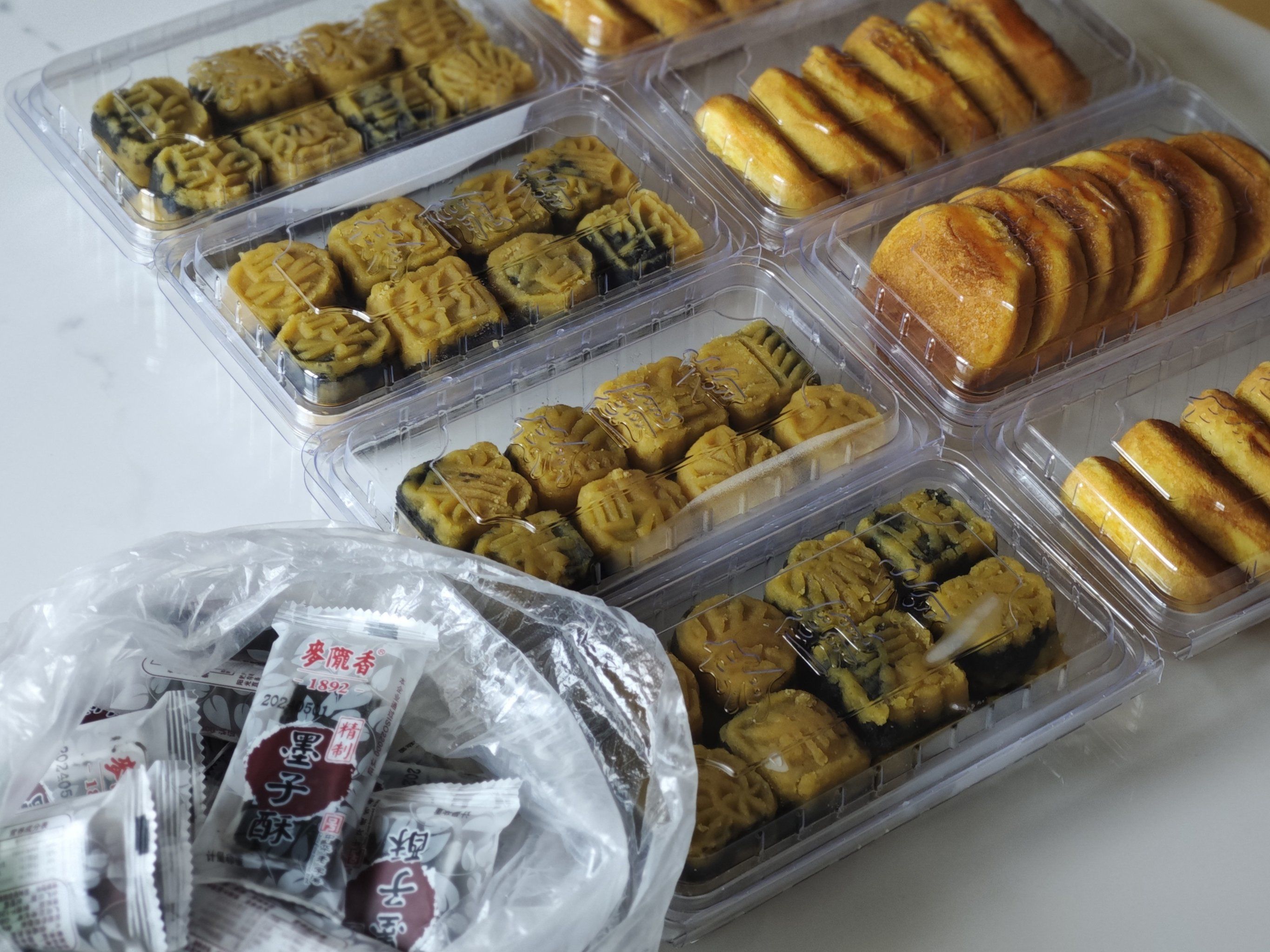 安庆的特产麦陇香真的很不错