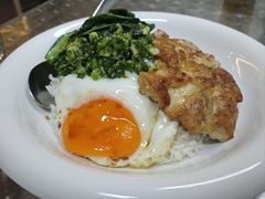 -兴华里茶记(禅城同济首店)