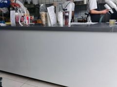 -沪上阿姨鲜果茶(桥头地铁站店)