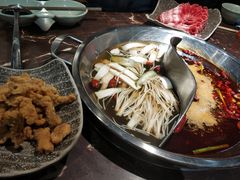 菌香鸳鸯锅-晓宇重庆火锅(赛格国际购物中心店)