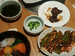 -萨拉伯尔水源素问店·韩国宫廷料理(人民路店)