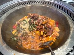 -山河屯铁锅炖鲜鹅·东北菜(开发区一店)