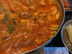 经典部队锅-KCOOKING概念韩餐(世茂52+店)