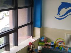 -爱乐游亲子游泳俱乐部