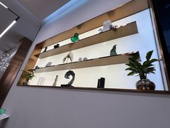 -上海宝信宝马4S店