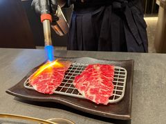-铭牛烧肉·和牛海鲜自助(高新月牙湖店)