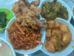 -晓宇盒饭(民安街店)