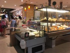 面包甜点陈列柜-Ole 面包房(华润万象城店)