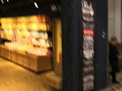 门面-皇家美孚·蛋糕外送(东部佳世客店)