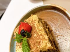 -斯普汇生蚝牛排馆(中骏世界城店)