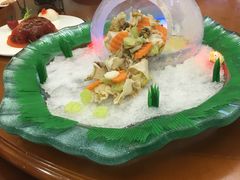 -地方名吃海鲜大馅蒸饺(北戴河店)