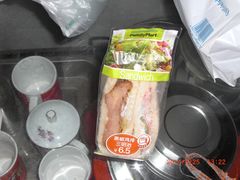 -全家便利店(车站南路店)