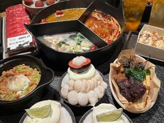 -三出山火锅(南京万象天地店)